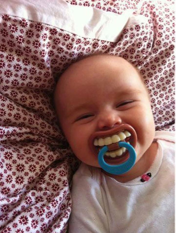Des Tetines Insolites Et Marrantes Pour Bebe Bricolage Maison Des Tetines Insolites Et Marrantes Pour Bebe Bricolage Maison