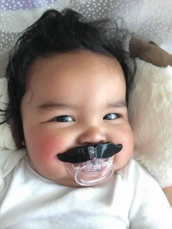 Des Tetines Insolites Et Marrantes Pour Bebe Bricolage Maison Des Tetines Insolites Et Marrantes Pour Bebe Bricolage Maison