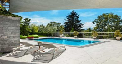 veranda piscine jardin